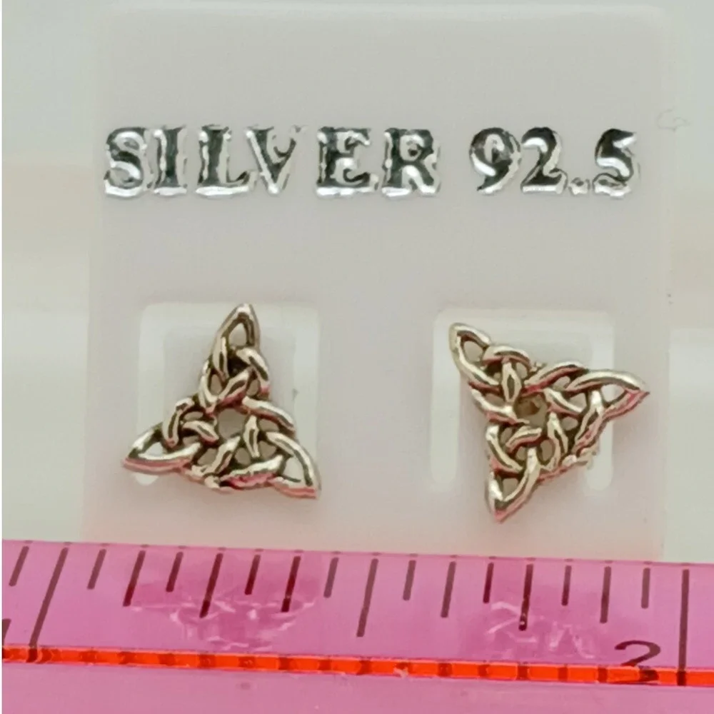 Vintage Celtic Trinity Knot Earrings 925 Sterling Silver Triquetra Petite Studs - Picture 14 of 16